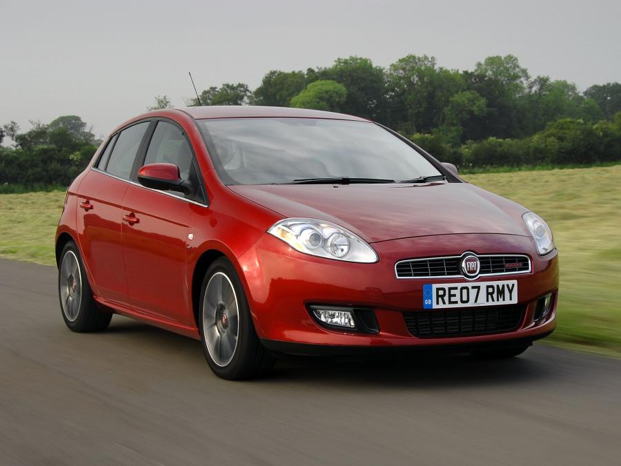  Fiat Bravo Sport 2007 года  (UK) (фото 9 из 16)